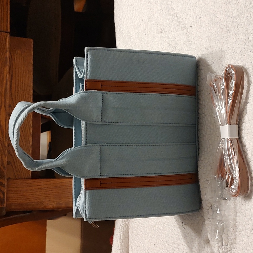 Colin Collection Denim bag with PU faux leather trim. NWT - Picture 2 of 16
